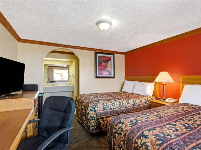 Econo Lodge Galveston Seawall Exterior photo