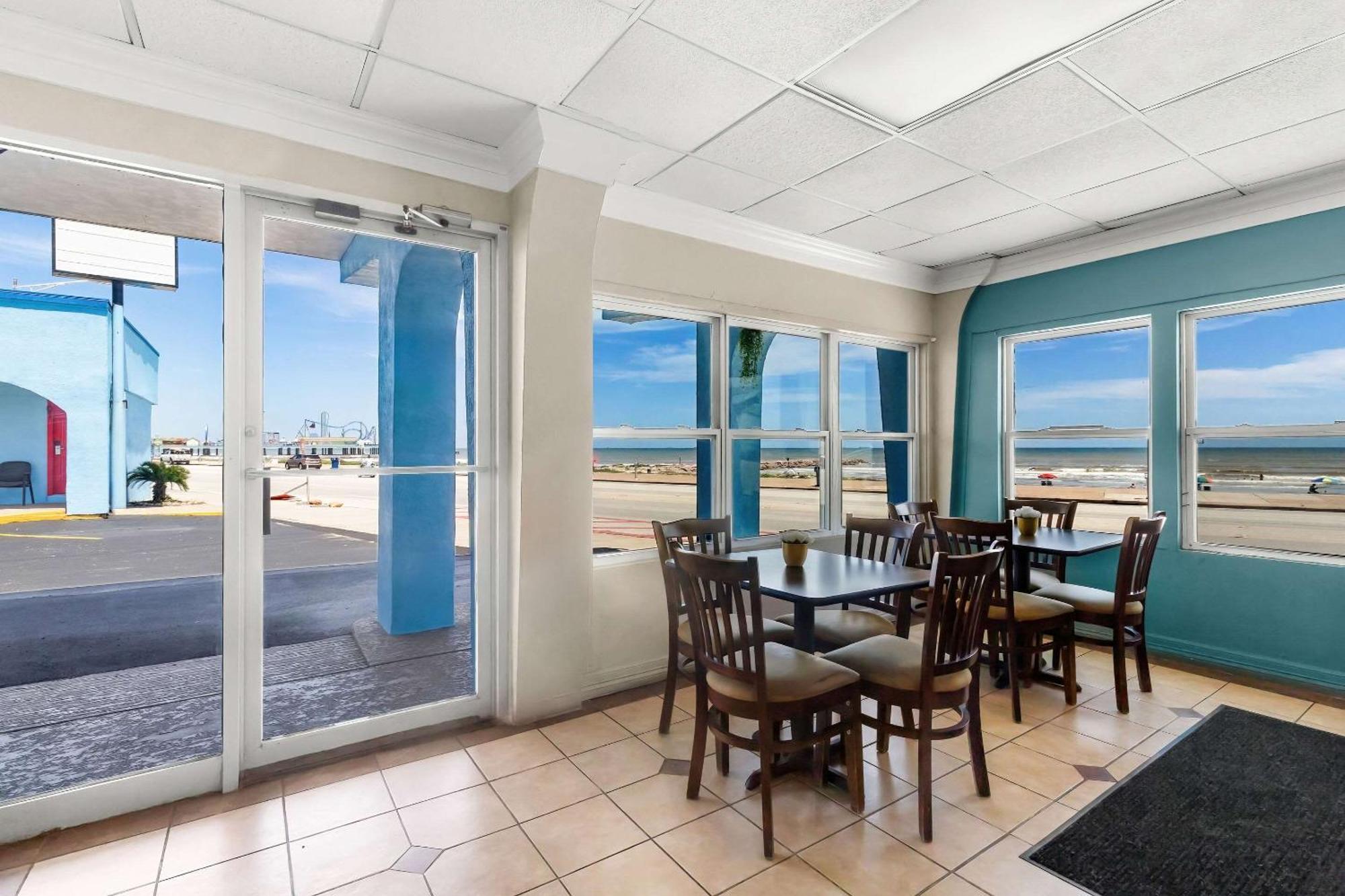 Econo Lodge Galveston Seawall Exterior photo